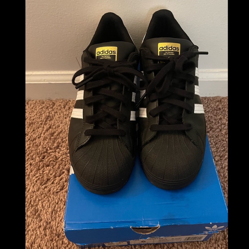 Adidas Superstar
